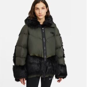 NWT Nike x Sacai Faux Fur Sequoia Women's Parka Down Jacket Coat xs